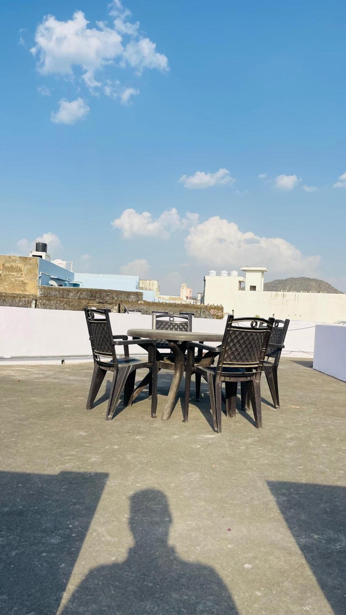Mayur Guest House พุชการ์ ภายนอก รูปภาพ